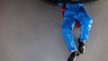 Epoxidové podlahy pro autoservisy – podlahyhromada.cz